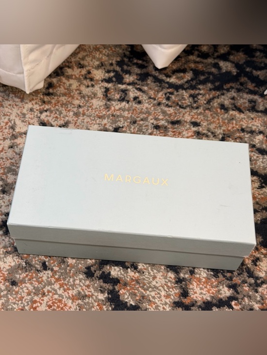 NWT Margaux Classic Round Toe Ballet Flat in Light Gray / Light Blue Suede Sz 5 - Picture 2 of 14